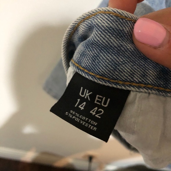 MOM JEANS LIGHT WASH - Picture 4 of 6